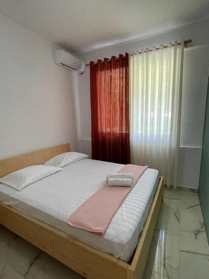 Xho'S Forest Guest House Berat Exterior foto
