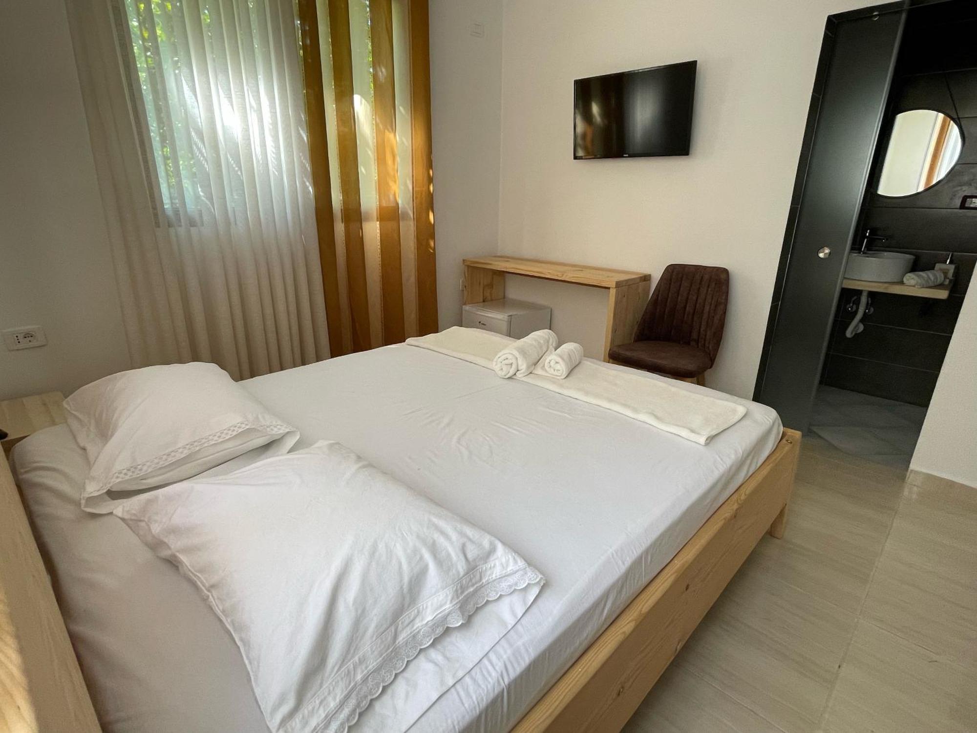 Xho'S Forest Guest House Berat Quarto foto